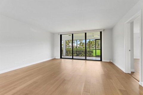 Condo in Jupiter, Florida, 3 bedrooms № 2177551 - photo 11