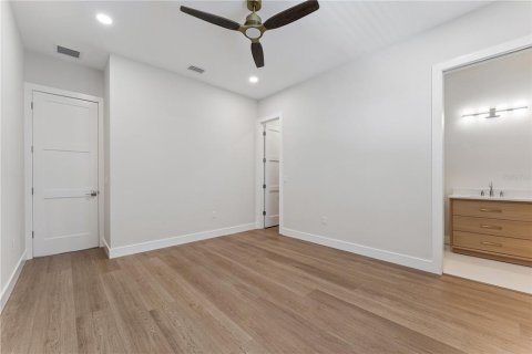 Villa ou maison à vendre à Orlando, Floride: 6 chambres, 345.88 m2 № 2400108 - photo 22