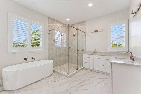 Villa ou maison à vendre à Orlando, Floride: 6 chambres, 345.88 m2 № 2400108 - photo 16
