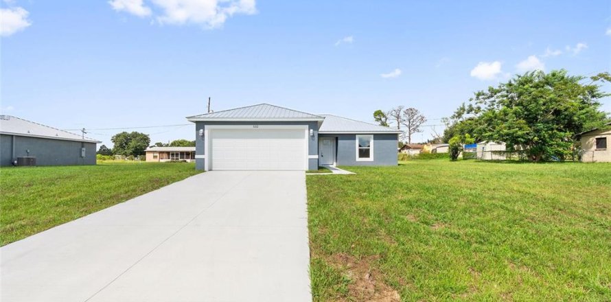 Casa en Frostproof, Florida 3 dormitorios, 106.37 m2 № 1913140