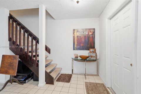 Condo in Coral Springs, Florida, 3 bedrooms  № 2066908 - photo 18