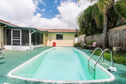 Villa ou maison à vendre à Seminole, Floride: 3 chambres, 147.16 m2 № 2388654 - photo 6