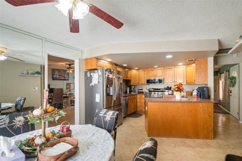 Villa ou maison à vendre à Seminole, Floride: 3 chambres, 147.16 m2 № 2388654 - photo 15