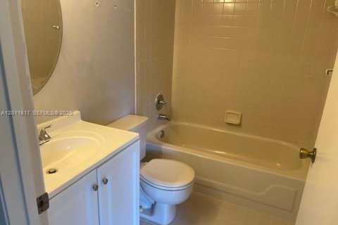 Adosado en venta en Delray Beach, Florida, 3 dormitorios, 123.19 m2 № 2074897 - foto 10