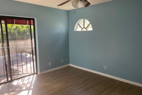 Adosado en venta en Delray Beach, Florida, 3 dormitorios, 123.19 m2 № 2074897 - foto 6