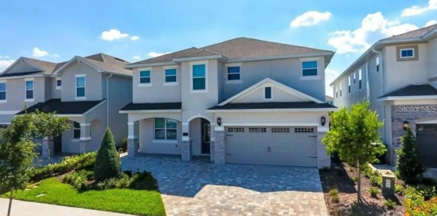 House in Kissimmee, Florida 5 bedrooms, 273.6 sq.m. № 1718128