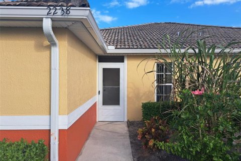 Villa ou maison à louer à Kissimmee, Floride: 3 chambres, 115.66 m2 № 1809995 - photo 2