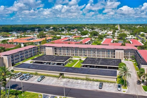 Condominio en alquiler en Largo, Florida, 1 dormitorio, 79.9 m2 № 1750771 - foto 28