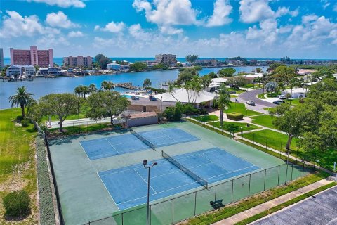 Condominio en alquiler en Largo, Florida, 1 dormitorio, 79.9 m2 № 1750771 - foto 30