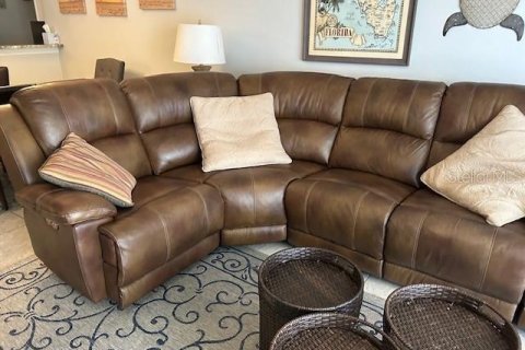 Condo in Saint Petersburg, Florida, 2 bedrooms  № 1084829 - photo 12