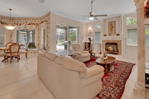 Купить виллу или дом в Дебари, Флорида 15 комнат, 311.41м2, № 1916005 - фото 12