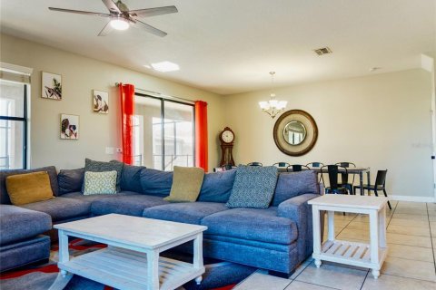 Villa ou maison à vendre à Davenport, Floride: 8 chambres, 363.15 m2 № 1549292 - photo 5