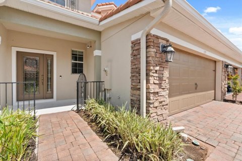 Townhouse in Sanford, Florida 3 bedrooms, 196.77 sq.m. № 1765532 - photo 2