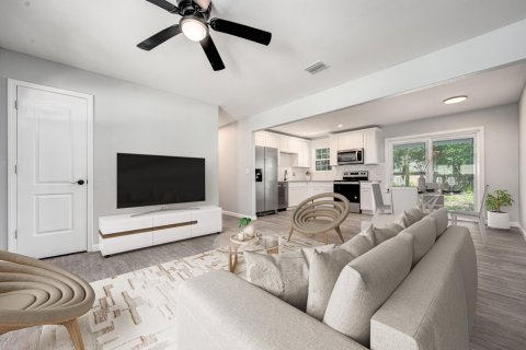 Casa en venta en Gulf Breeze, Florida, 3 dormitorios, 113.71 m2 № 562493 - foto 1