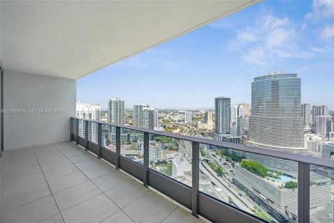 Copropriété à louer à Miami, Floride: 1 chambre, 74.23 m2 № 2385083 - photo 10