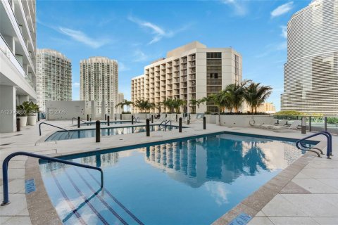 Copropriété à louer à Miami, Floride: 1 chambre, 74.23 m2 № 2385083 - photo 12
