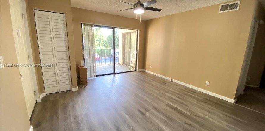 Condo à Sunrise, Floride, 1 chambre  № 1947212