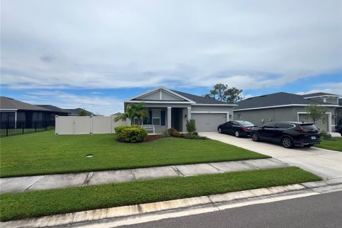 Casa en alquiler en Parrish, Florida, 3 dormitorios, 187.48 m2 № 1913984 - foto 1