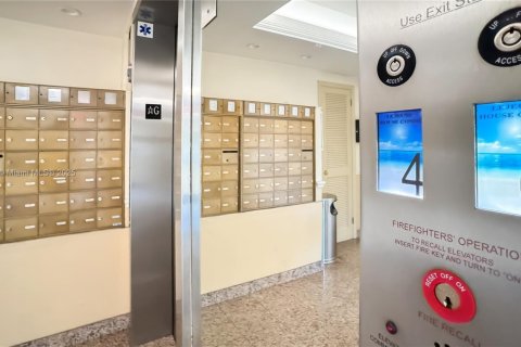 Купить кондоминиум в Майами, Флорида 2 спальни, 90.3м2, № 2019347 - фото 25