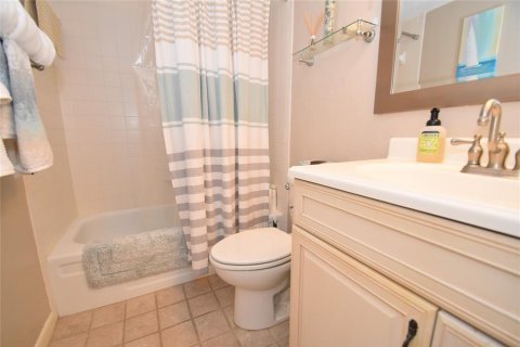 Copropriété à louer à Sarasota, Floride: 2 chambres, 119.19 m2 № 1675062 - photo 16