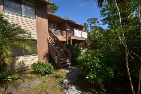 Copropriété à louer à Sarasota, Floride: 2 chambres, 119.19 m2 № 1675062 - photo 1