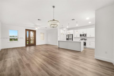 Villa ou maison à vendre à Sebring, Floride: 3 chambres, 156.73 m2 № 1925349 - photo 11