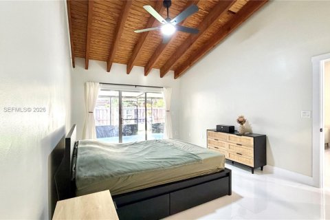 Купить таунхаус в Пемброк-Пайнс, Флорида 2 спальни, 111.11м2, № 2010141 - фото 13