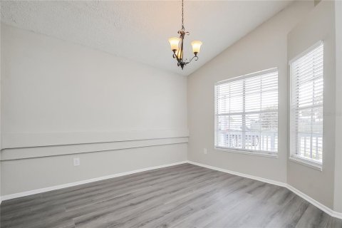 Casa en alquiler en Spring Hill, Florida, 3 dormitorios, 125.51 m2 № 1905040 - foto 3