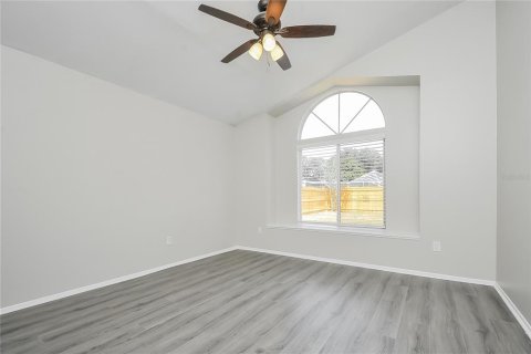 Casa en alquiler en Spring Hill, Florida, 3 dormitorios, 125.51 m2 № 1905040 - foto 7