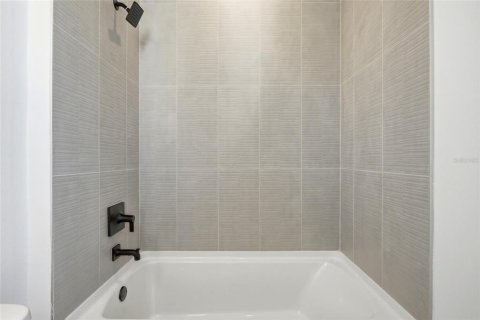 Купить таунхаус в Орландо, Флорида 6 комнат, 134.62м2, № 2298392 - фото 30