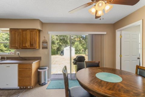 Villa ou maison à vendre à Dunnellon, Floride: 2 chambres, 100.06 m2 № 1907517 - photo 12