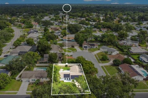 House in Casselberry, Florida 4 bedrooms, 147.44 sq.m. № 1918214 - photo 26