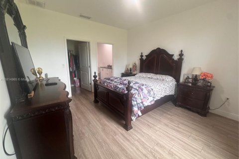 Villa ou maison à vendre à Lehigh Acres, Floride: 3 chambres, 185.8 m2 № 1966632 - photo 21