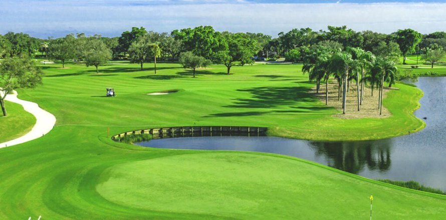 Townhouse in Boynton Beach, Florida 2 bedrooms, 176.7 sq.m. № 1091680