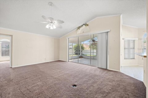 House in Spring Hill, Florida 3 bedrooms, 151.62 sq.m. № 1778948 - photo 10