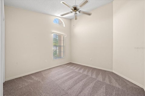 House in Spring Hill, Florida 3 bedrooms, 151.62 sq.m. № 1778948 - photo 30