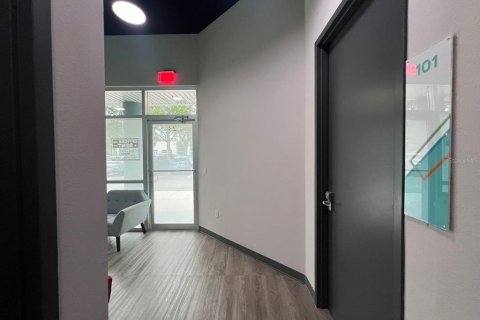 Immobilier commercial à louer à Orlando, Floride: 174.56 m2 № 2148046 - photo 13