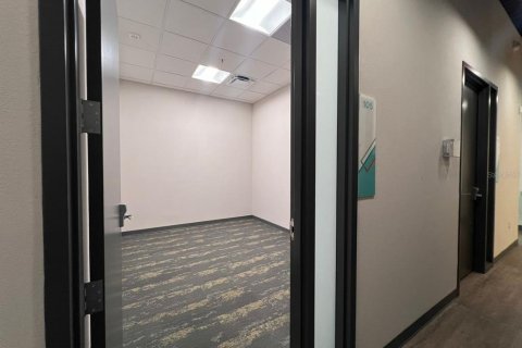 Immobilier commercial à louer à Orlando, Floride: 174.56 m2 № 2148046 - photo 25