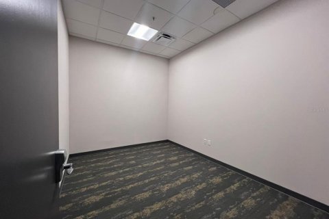 Immobilier commercial à louer à Orlando, Floride: 174.56 m2 № 2148046 - photo 22