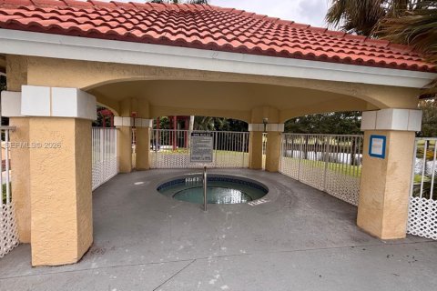 Copropriété à louer à Sunrise, Floride: 1 chambre, 69.03 m2 № 2431385 - photo 20
