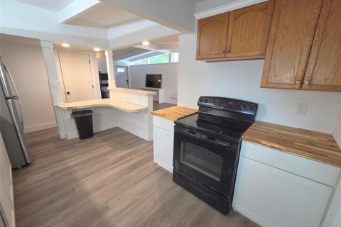 Villa ou maison à vendre à Gainesville, Floride: 4 chambres, 147.25 m2 № 2400495 - photo 6