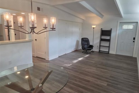 Villa ou maison à vendre à Gainesville, Floride: 4 chambres, 147.25 m2 № 2400495 - photo 10