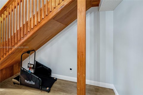 Adosado en venta en Jensen Beach, Florida, 3 dormitorios, 142.88 m2 № 1794042 - foto 16