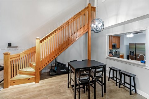 Adosado en venta en Jensen Beach, Florida, 3 dormitorios, 142.88 m2 № 1794042 - foto 9