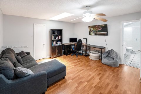 Adosado en venta en Jensen Beach, Florida, 3 dormitorios, 142.88 m2 № 1794042 - foto 28