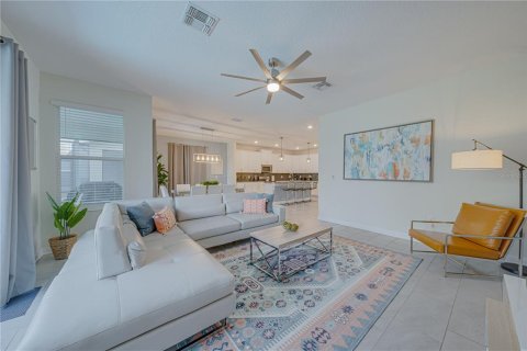 Villa ou maison à vendre à Kissimmee, Floride: 6 chambres, 310.57 m2 № 1612892 - photo 22