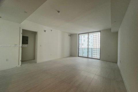 Condo in Miami, Florida, 1 bedroom  № 2180852 - photo 7