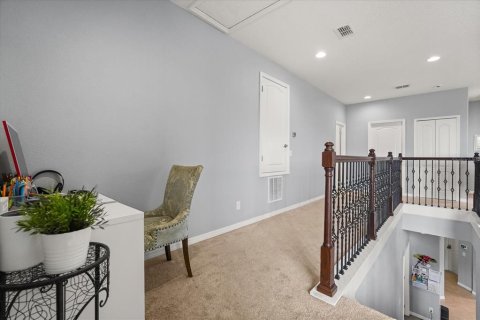 House in Sanford, Florida 4 bedrooms, 240.15 sq.m. № 2157105 - photo 26