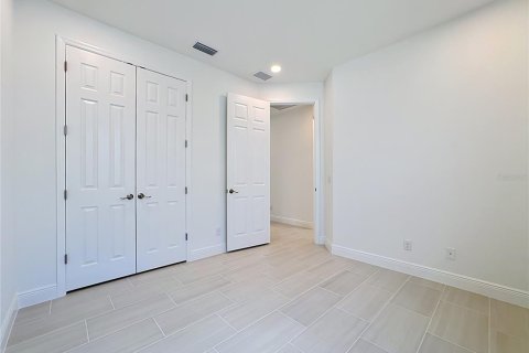 Casa en venta en Bradenton, Florida, 3 dormitorios, 200.3 m2 № 2150688 - foto 28