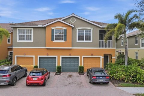 Condo in Sarasota, Florida, 3 bedrooms № 2156190 - photo 5
